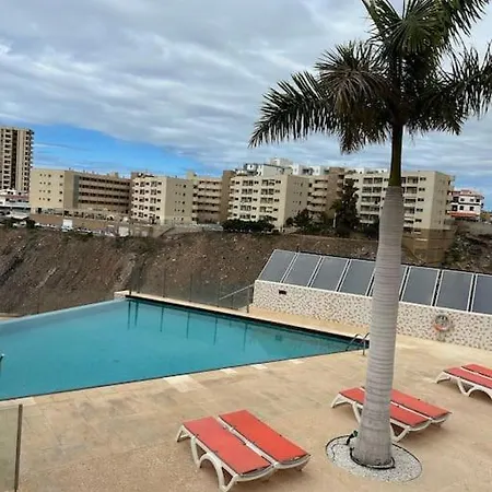 Home2rest - Ocean View, 3 Pools, 2 Bedrooms, 2 Bathrooms 아파트 아데제