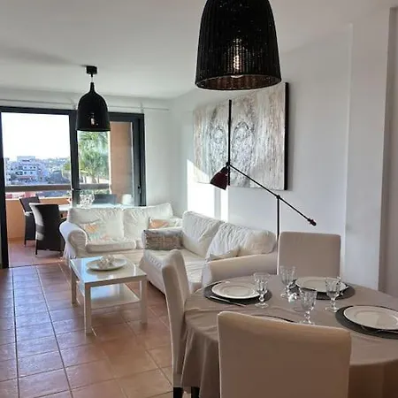 Ocean View, Terrace, 3 Pools Apartment
