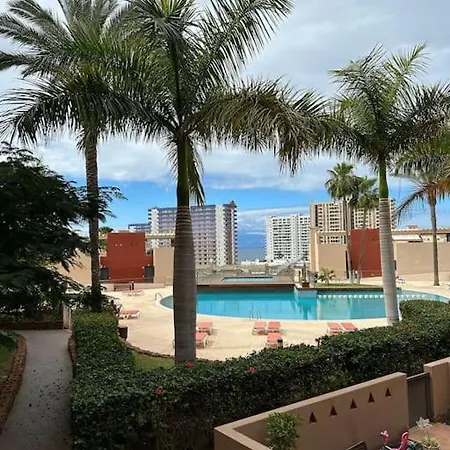 Ocean View, Terrace, 3 Pools Apartment *